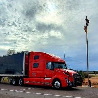 truknparamotors's profile picture. Professional Over-the-Road Truck Drivers/Newly Minted Paramotor Pilots