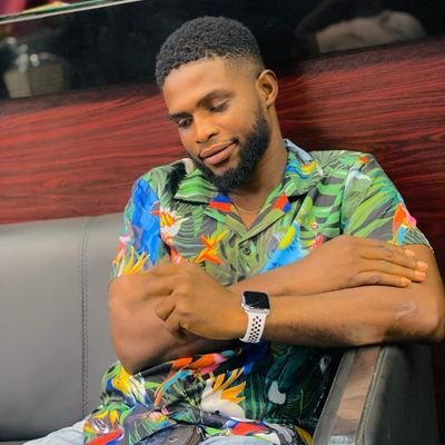 zubbyGod6's profile picture. Football ⚽️ and video games 🎮