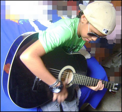 Alysson Recolo´rs  ....On a Qualquer Hora