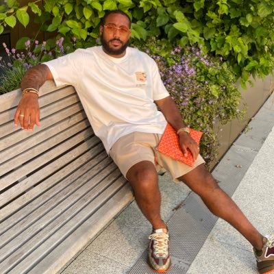 VeejayLDN's profile picture. Happiness is the highest level of success