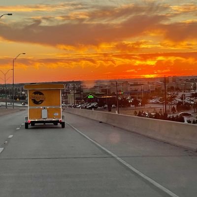 Concha Burgers, Eclectic, Smoked Pork Belly Tacos, Gastropub, Locally Sourced, Brunch, Lubbock’s best food truck because of the Lobster Mac & Cheese!