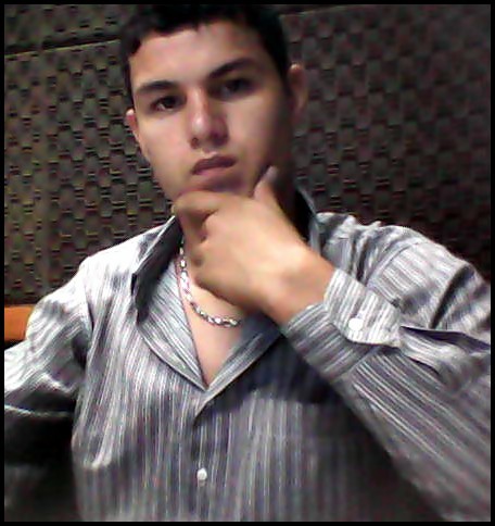 GuilhermeRAlmei's profile picture. Falar De Mim e Fácil Difícil e Ser Eu !!!