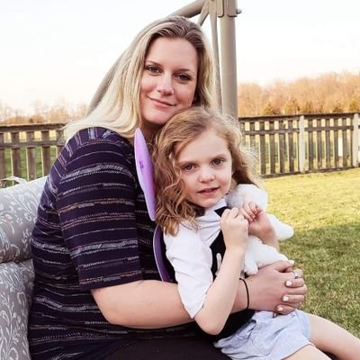@iunorthwest Grad | AS, RHIT | @selectdatallc Home Health Coding Specialist | Momma of 2 littles 💗💙 | Military Wife | MD Wife