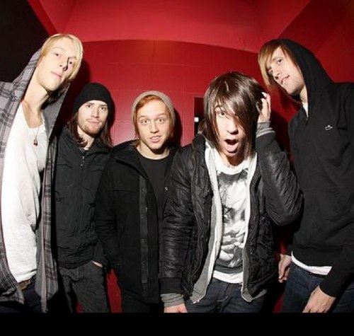 blessthefall fans (asian or not) let's support the band here !! we love Beau Jared Eric Matt Elliot 3