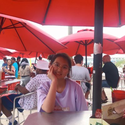 chloe82673179's profile picture. student