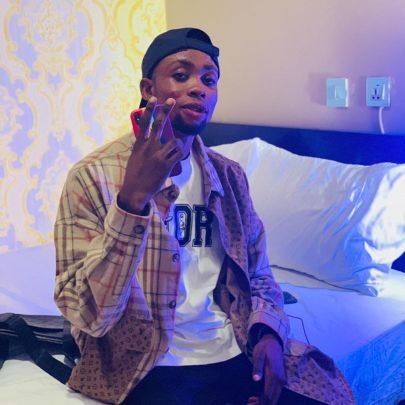 Small boy with Big God 🙏🏼
May my Grace shine above 🌹😍
Let mama be proud of his son 🧑🍼🤱
let me make mama proud 🦚💃
May I not flop among my niggas 🤼🧗🏋