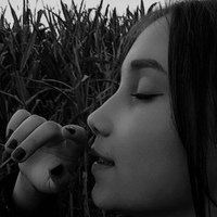 4UNOuZXqxdUIj4N's profile picture. 