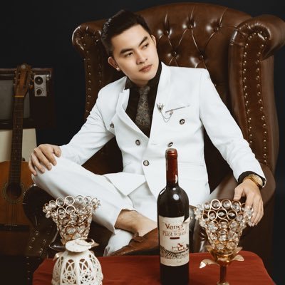 Trannghia_25's profile picture. …