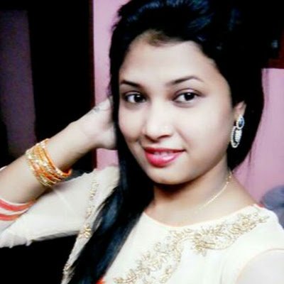 arpitaaru8121's profile picture. 