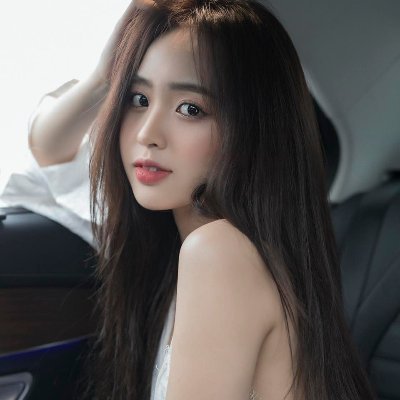 Visit Lê Phương Anh Profile