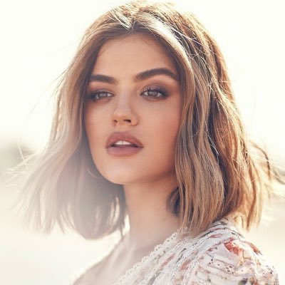 Offaical Lucy Hale fans Page
mama to elvis & ethal