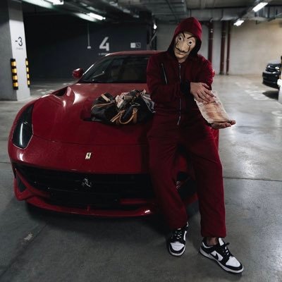 EvgeniyR77's profile picture. 