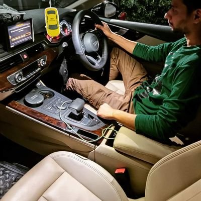 luckyimran's profile picture. 