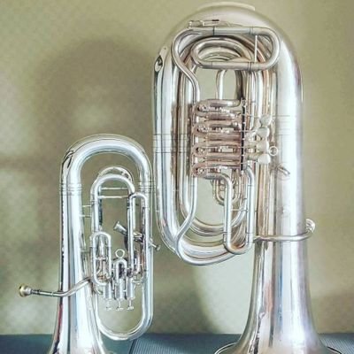 YsYQ3UVcYqdBORP's profile picture. 奈良県のチューバ吹いてる高さん