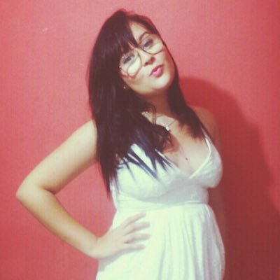 fazendo bosta since 00 | 💶 |mais perdida que o will • insta - laurabrandaof
