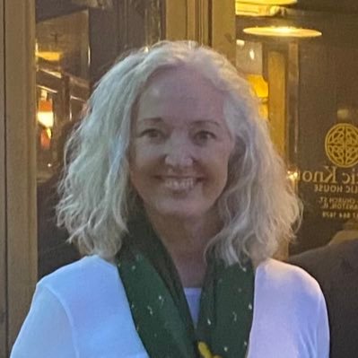 EmilyDo57365027's profile picture. 