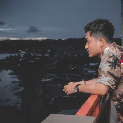 davorsuker999's profile picture. Musik