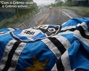 Com o Grêmio onde o Grêmio estiver♪
