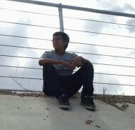 im cris and i love electro..stop wasteing time reading this and follow me