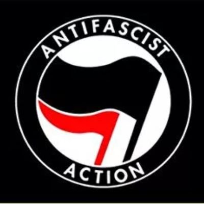 Antifascista, antirazzista.