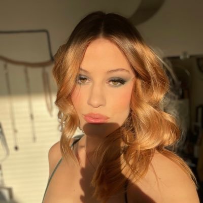 rylie82403483's profile picture. 