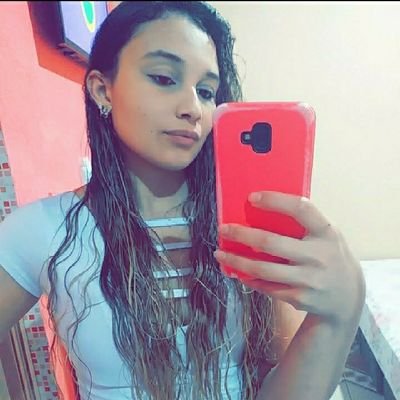 Empreendedora
Sou afiliada
Vendo conteúdos online que geram renda extra para quem deseja ter seu próprio negócio.