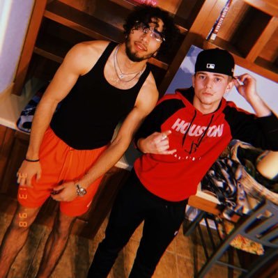 kobeingram12's profile picture. 