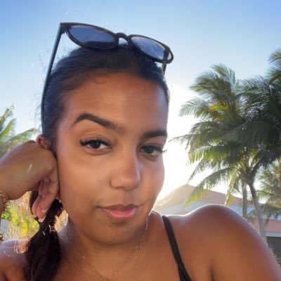 a_dressa_'s profile picture. 