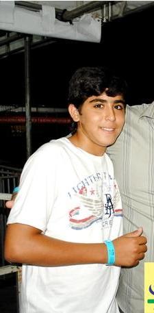 jovem de 15 anos,estudante,mega enteressante por enquanto so isso!