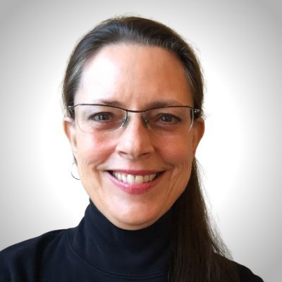 Editor and publisher for indie press https://t.co/Upwg1685Ik. Reader of theology, classic lit, and whatever genre I'm editing at the moment. Student of story.
