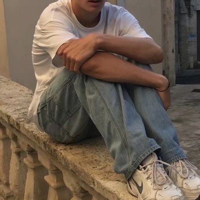 reijeancore's profile picture. ˚₊· ͟͟͞͞➳❥ for reiner and jean (main @lcvsvts)