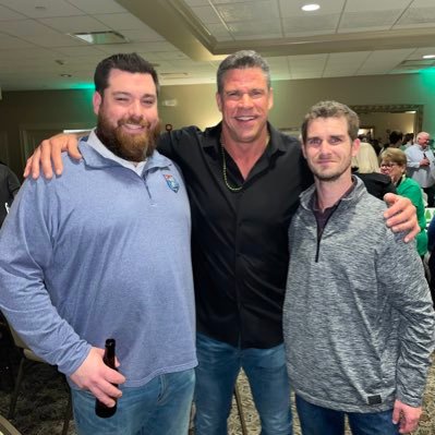 RyanVillard's profile picture. Fat