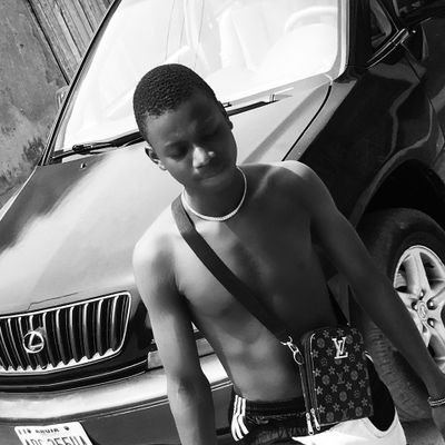 OmoakaOseni's profile picture. Always smiling ☺