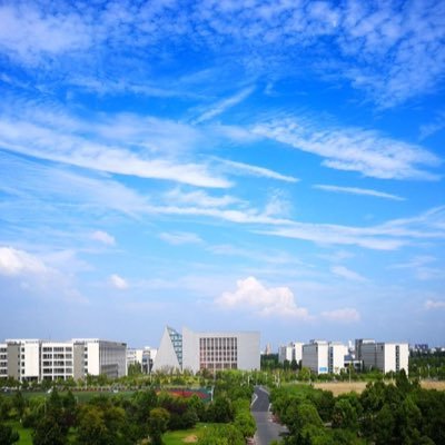 chenpenghao1995's profile picture. 人生是合法的不断新体验!