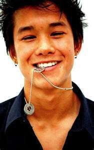 FragilePuppy's profile picture. Seth Clearwater.I'm cursed to be a protector of La Push.I'm a werewolf, a sad one at that.I'm friends with the Cullens,who my pack hates. Single/Gay/Looking 18+