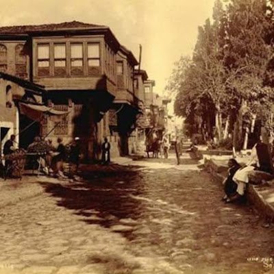 EflatunRenkler's profile picture. Eğlence