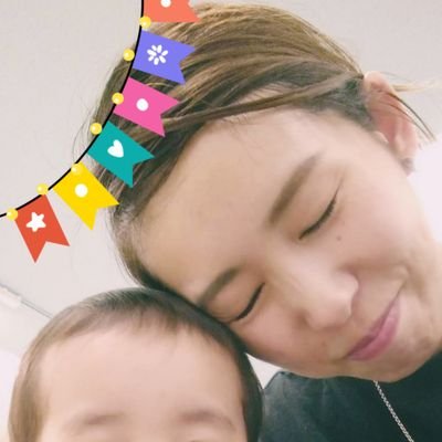 mamacha05288831's profile picture. ３人家族👪
元気にがんばるぞ～💗

夢🌈旅行✈️温泉♨️ディズニー🏰🌟に娘を連れて行きたい‼️
今年の目標✨穏やかなママヽ(´▽`*)ゝ

懸賞始めました‼️
良いものに出会い紹介できるよう頑張ります٩(๑❛ᴗ❛๑)۶
変換　打ち間違い多発⤵️ごめんなさい😭

#無言フォロー大歓迎 #あーちゃん当選報告