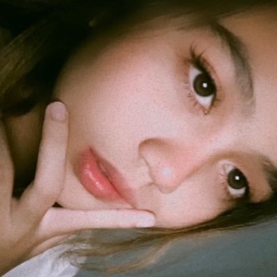 Crislyn_aboc's profile picture. My moon.
