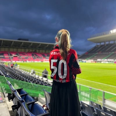 nana_consa50's profile picture. '02どさんこ🐴 北海道コンサドーレ札幌❤️🖤🦉はちくん推しです🐝