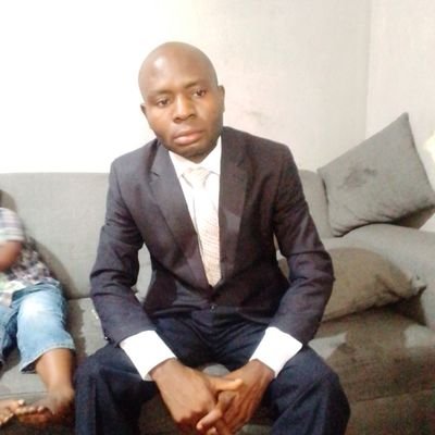 JulesjlmLuwala's profile picture. libre penseur, professionnel de santé...