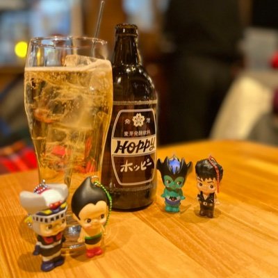 「お酒」と「海」と「仲間」をこよなく愛するホッピー戦士！
大好きな仲間とお酒を飲むのが至福の時間です。お酒やグルメも好きですが、お店の店員や常連さんとの出会いに幸せを感じます。出没エリアは、野毛、鶴屋町、中目黒、恵比寿、西麻布。気軽にフォローお願いします♫