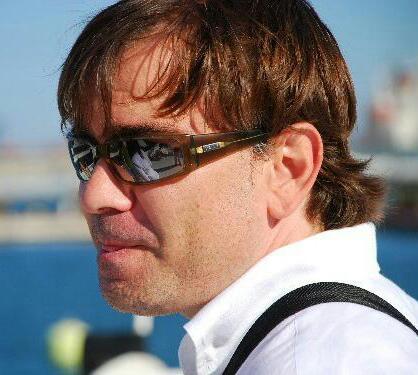 alexlliria's profile picture. 