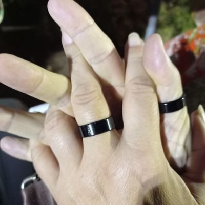 JoseyMari_SW's profile picture. Pareja de Cádiz. Nos gusta quedar con otras parejas para tomar algo y morbosear, ponernos calientes y después disfrutar del encuentro. Cuenta manejada por ambos