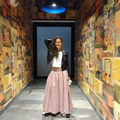 teruvela's profile picture. Saludos gente del futuro.   
   
🌈🌎🔭🌌🔎💃