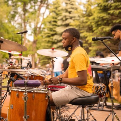 Drummer/Band Leader for Gifted Handz Band || Elevate & Meditate Podcast Host.| Tap on my Link Tree!🌲🚨