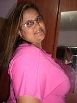 Sou uma adoradora do Senhor,aprendi q Deus sem mim continua sendo Deus,mais eu sem Deus não sou ninguem!!!