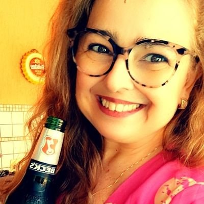 Vivendo e aprendendo como a gente não pensou que ia ser. Humor ácido saiba saborear.