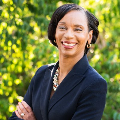 The official Twitter account of the Madam President of Cincinnati State Technical & Community College