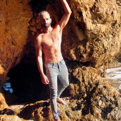 joelbpin's profile picture. Meh