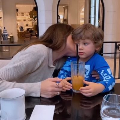 sadeceatakann's profile picture. bazı şeyler yeniden yaşanmalı; savaşmak, kazanmak ve şampiyon olmak. #teamavatar